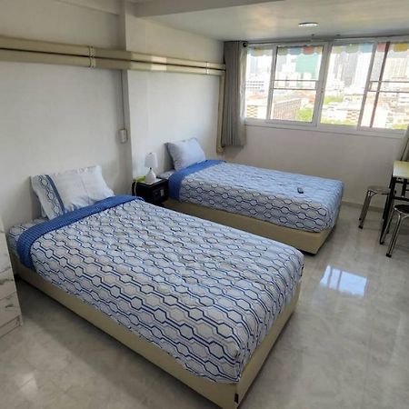 Apartment A4 Dindaeng Μπανγκόκ Εξωτερικό φωτογραφία