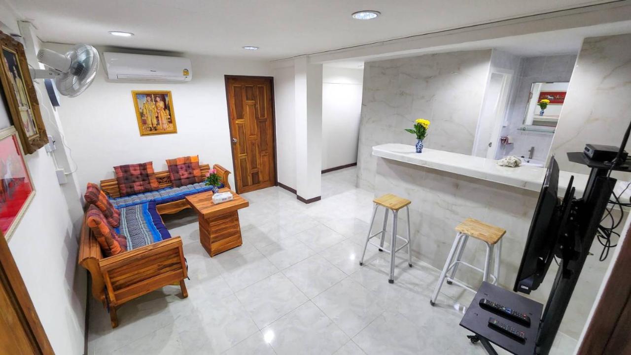 Apartment A4 Dindaeng Μπανγκόκ Εξωτερικό φωτογραφία